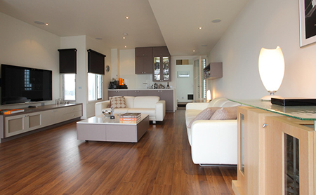 kew east kew east
